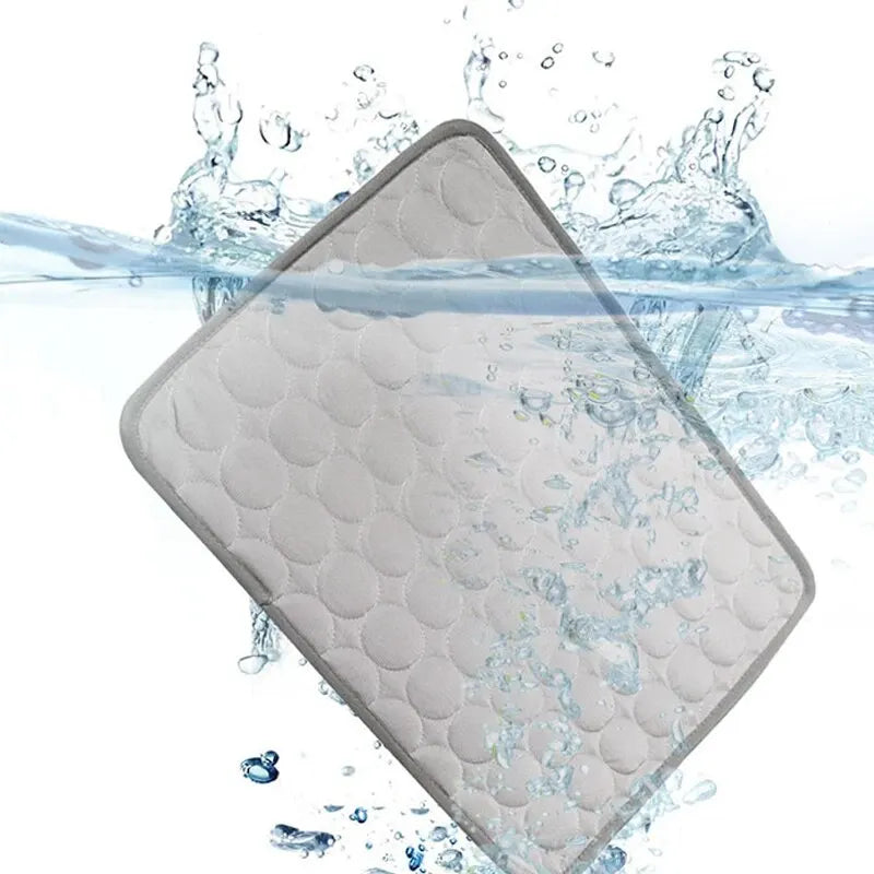 Pet Cooling Mat – Summer Bed Pad for Dogs & Cats (Machine Washable)