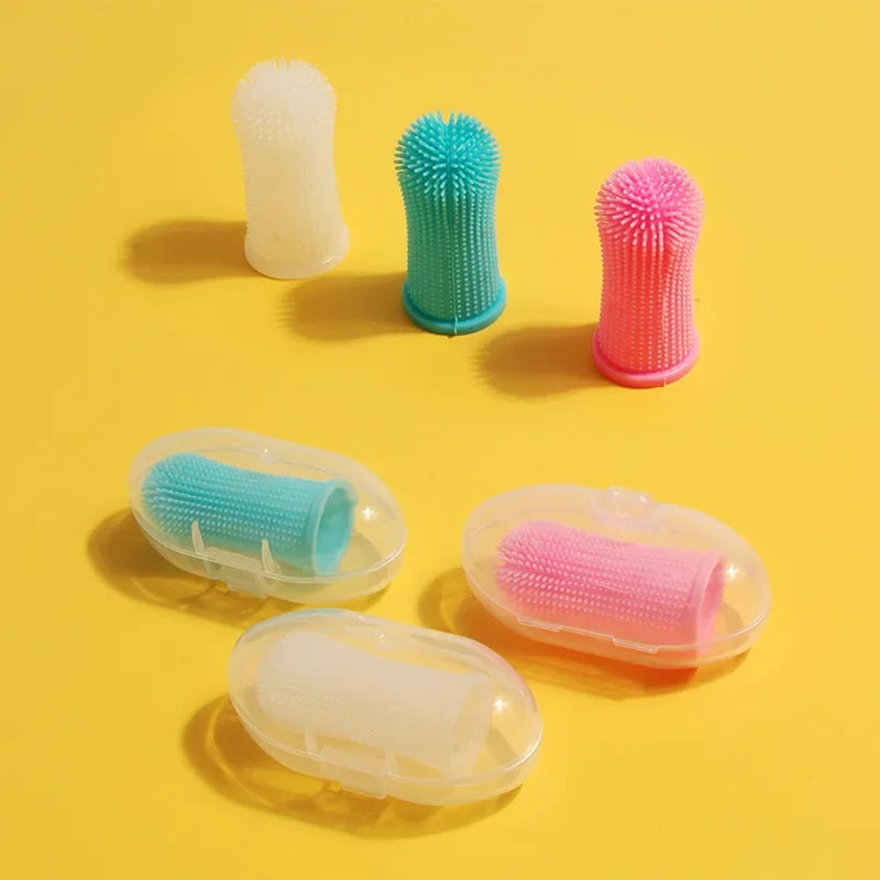 Soft Silicone Pet Finger Toothbrush – 360° Dental Care for Dogs & Cats